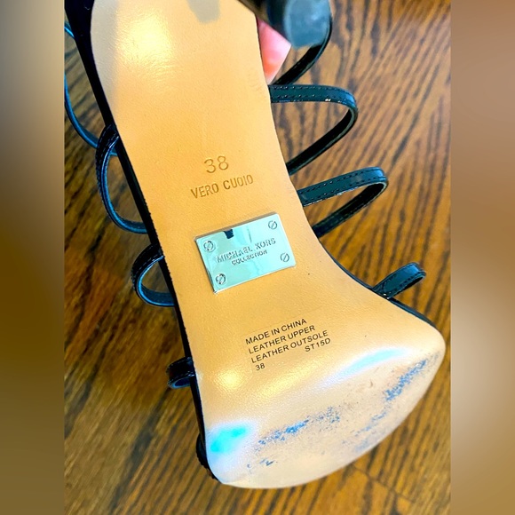 Michael Kors Collection black heels size 38 - Picture 9 of 12